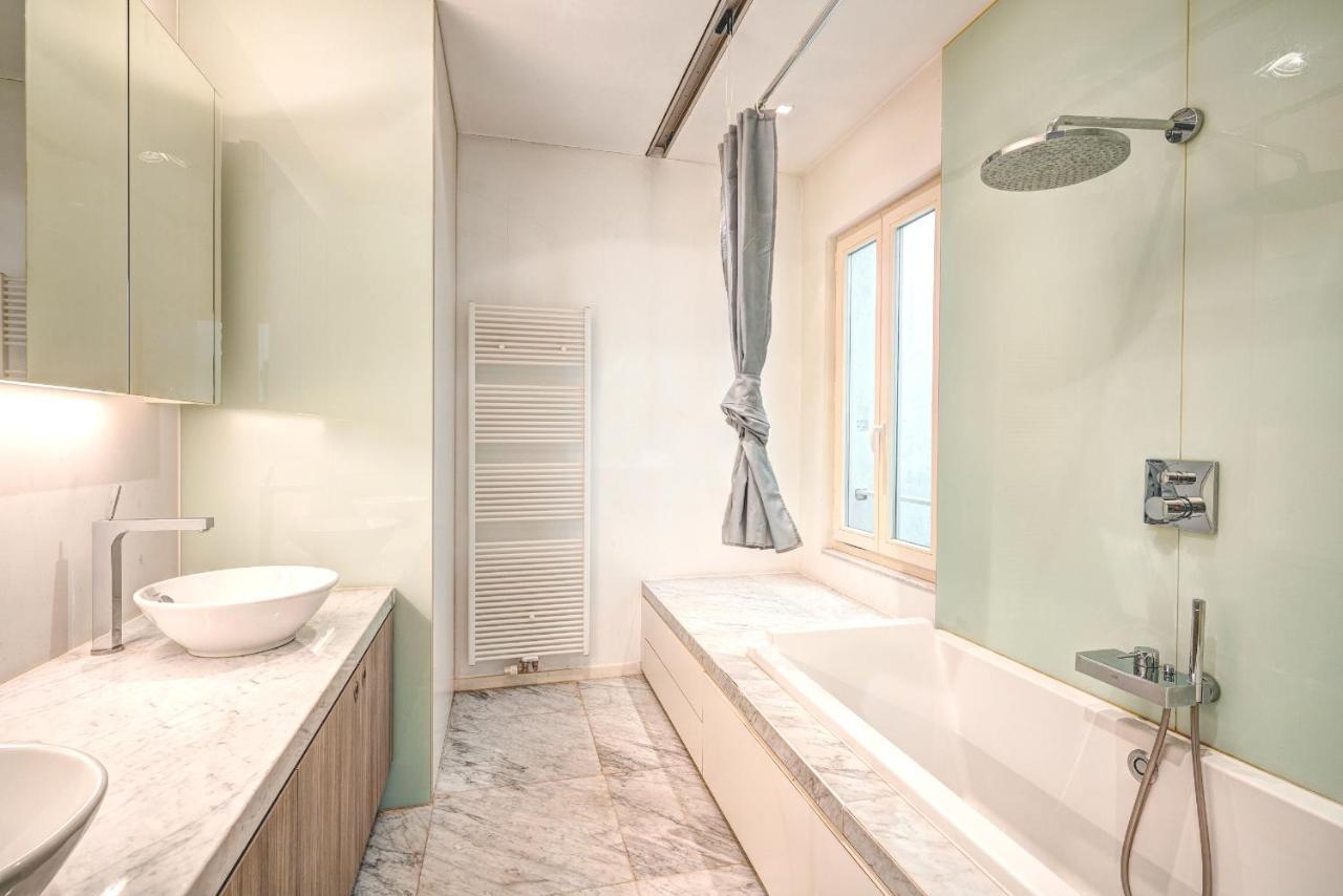 Three Bedroom Marble Apartment In The Heart Of Antwerpen Buitenkant foto